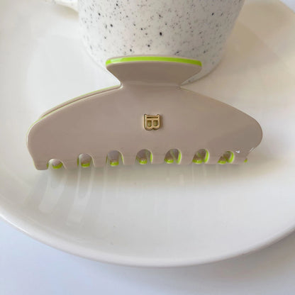 Molletone per capelli a forma di squalo con lettera